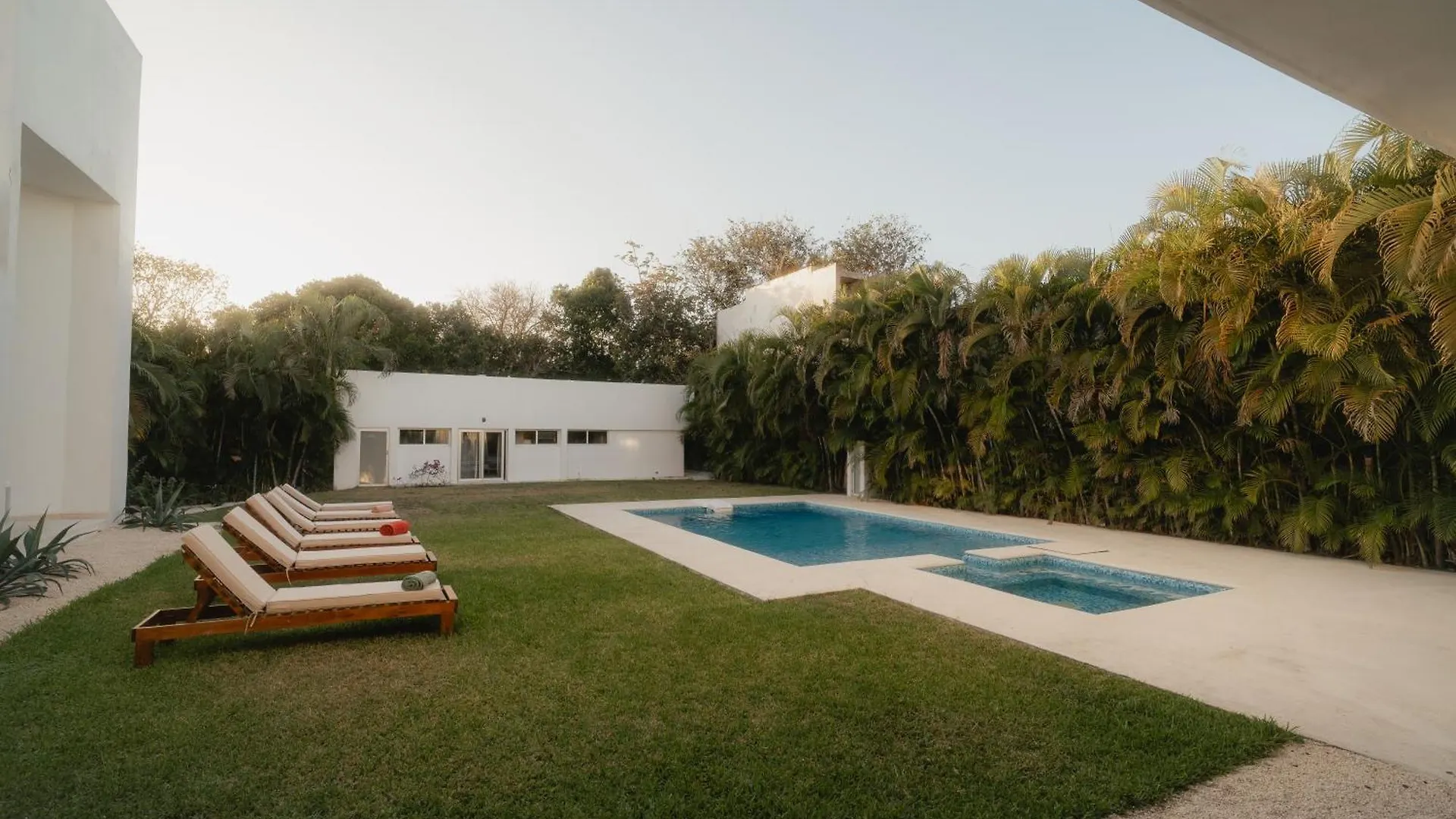 Villa Yakunah 5Min Walk To Lagoon Oasis أكومال
