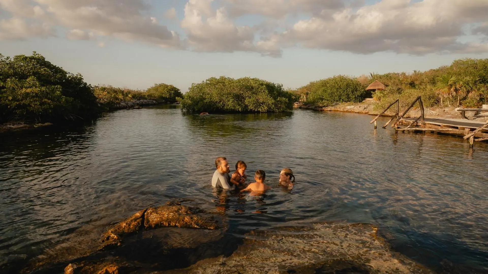 Villa Yakunah 5Min Walk To Lagoon Oasis أكومال